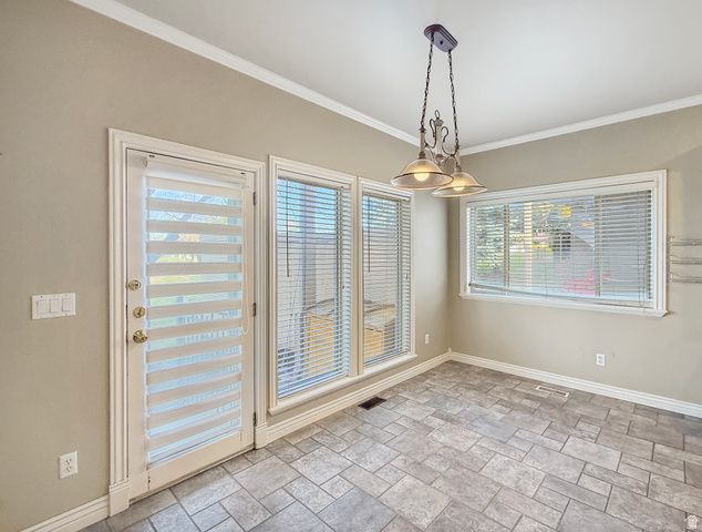 43 HILLSBOROUGH DR, Pleasant View, UT 84414