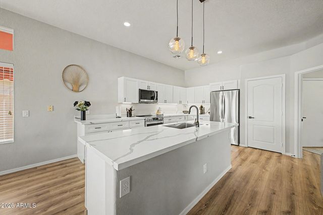 11655 W HEDGEHOG Court, Surprise, AZ 85378