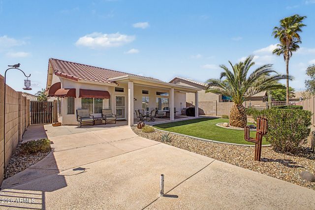 11655 W HEDGEHOG Court, Surprise, AZ 85378