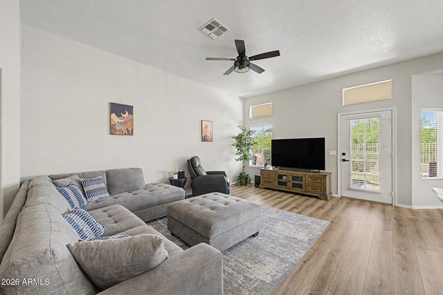 11655 W HEDGEHOG Court, Surprise, AZ 85378