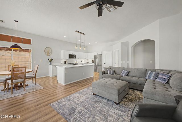 11655 W HEDGEHOG Court, Surprise, AZ 85378