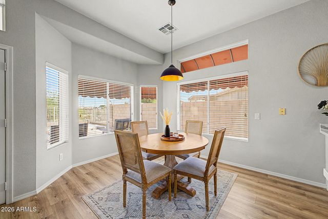 11655 W HEDGEHOG Court, Surprise, AZ 85378