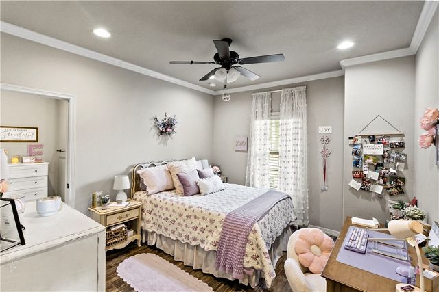 708 Welsh Avenue, College Station, TX 77840