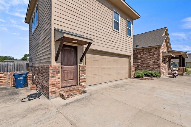 708 Welsh Avenue, College Station, TX 77840