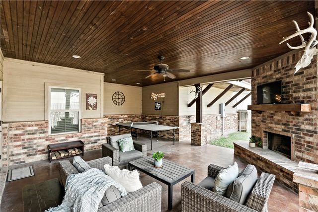 708 Welsh Avenue, College Station, TX 77840