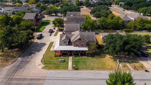 708 Welsh Avenue, College Station, TX 77840