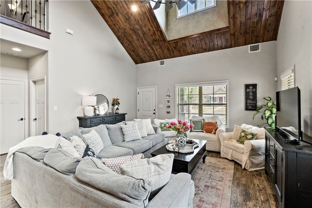 708 Welsh Avenue, College Station, TX 77840