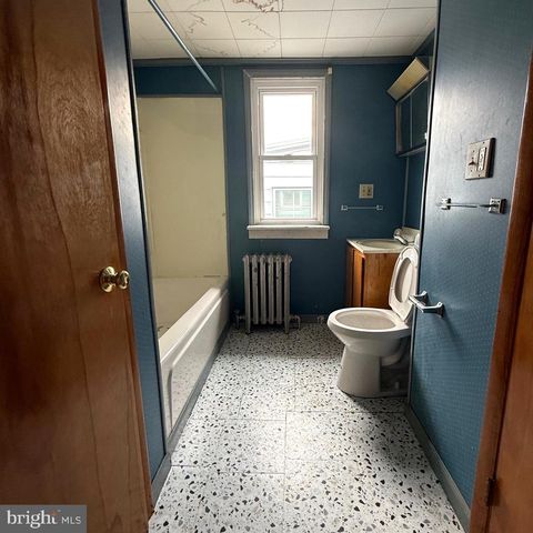 232 E 4TH ST, Mount Carmel, PA 17851