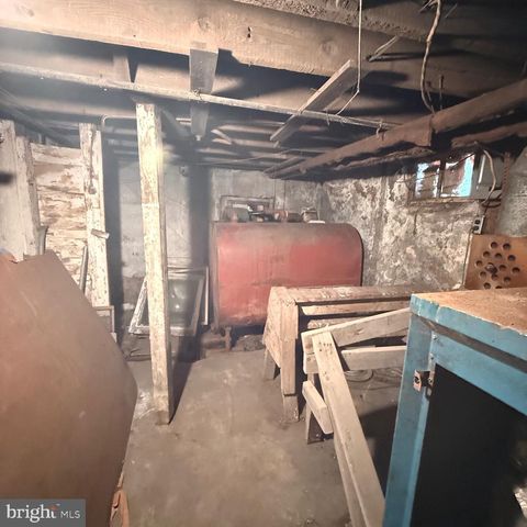 232 E 4TH ST, Mount Carmel, PA 17851