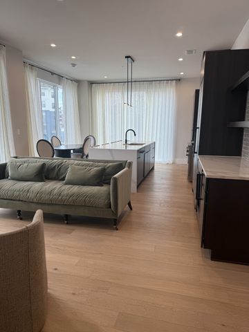 321 31st Ave N Apt 113, Nashville, TN 37203