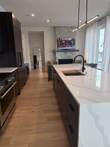321 31st Ave N Apt 113, Nashville, TN 37203