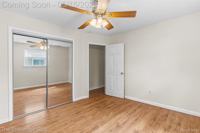 6430 Cloverton Drive, Waterford Charter Township, MI 48329