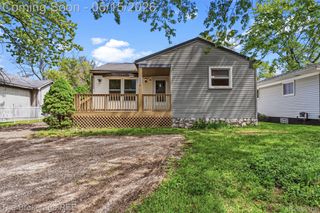 6430 Cloverton Drive, Waterford Charter Township, MI 48329