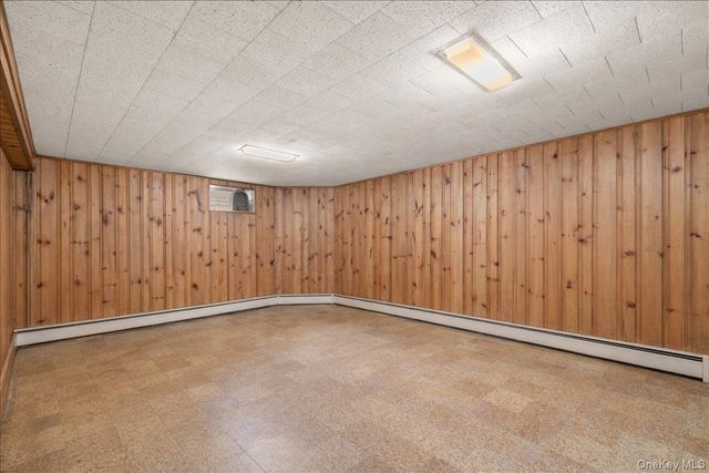 22 Woodmont Road, Melville, NY 11747