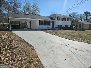 6370 Forest Haven Drive, Riverdale, GA 30274