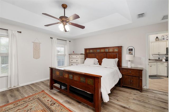 25175 SW 20TH AVENUE, Newberry, FL 32669