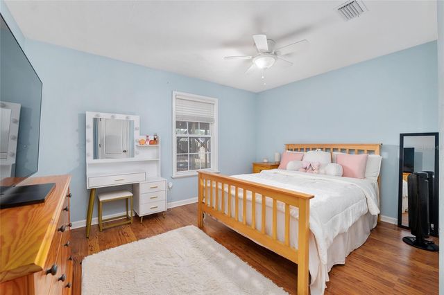 25175 SW 20TH AVENUE, Newberry, FL 32669