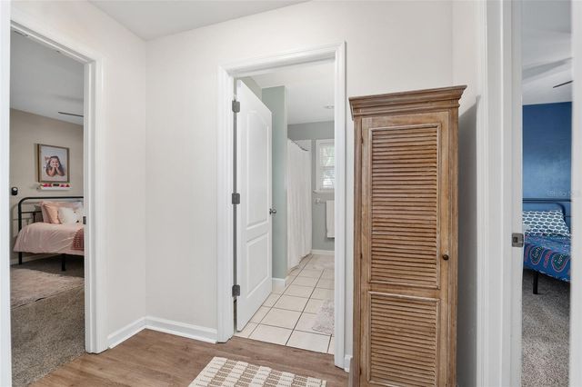25175 SW 20TH AVENUE, Newberry, FL 32669