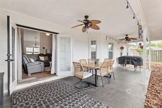 25175 SW 20TH AVENUE, Newberry, FL 32669
