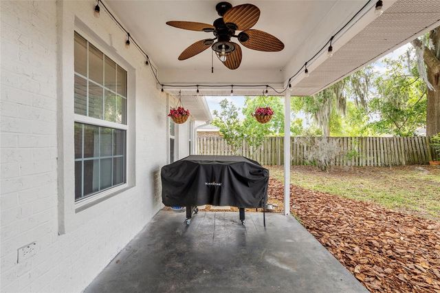 25175 SW 20TH AVENUE, Newberry, FL 32669