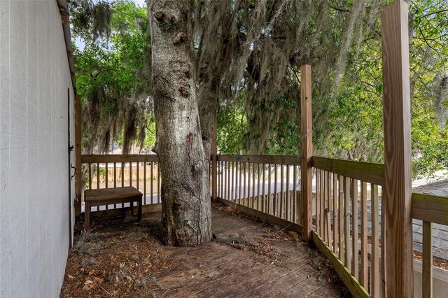 25175 SW 20TH AVENUE, Newberry, FL 32669