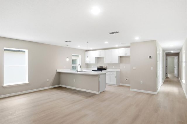 2107 SUANEE AVENUE 200, Eustis, FL 32726