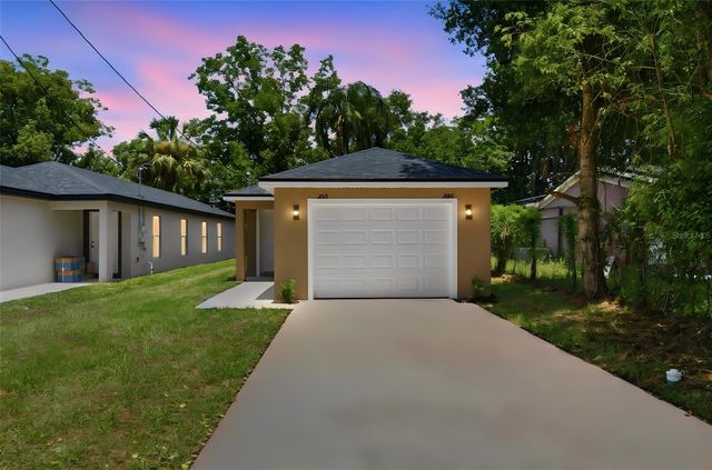 2107 SUANEE AVENUE 200, Eustis, FL 32726
