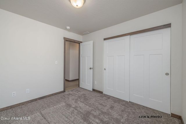 11673 N SIMMONS LN, Rathdrum, ID 83858