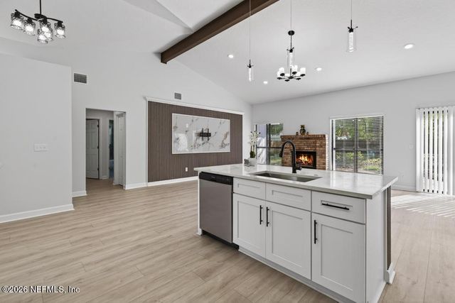 3118 LAKESIDE VILLA Road, Orange Park, FL 32073