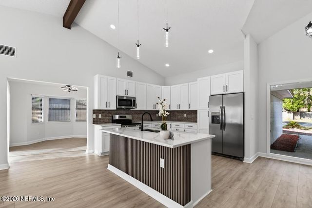 3118 LAKESIDE VILLA Road, Orange Park, FL 32073