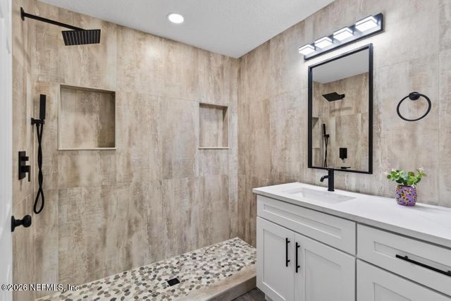 3118 LAKESIDE VILLA Road, Orange Park, FL 32073