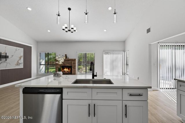 3118 LAKESIDE VILLA Road, Orange Park, FL 32073