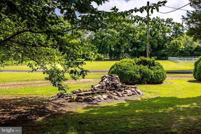 10287 DAHLGREN ROAD, King George, VA 22485