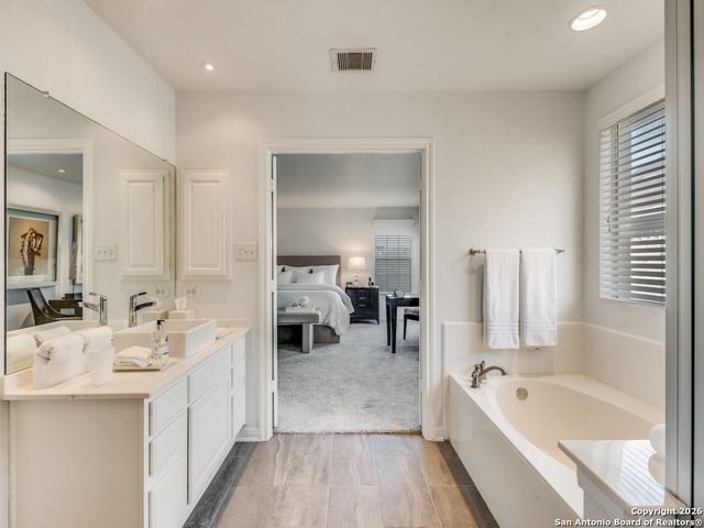 1403 Osnats Pt, San Antonio, TX 78258