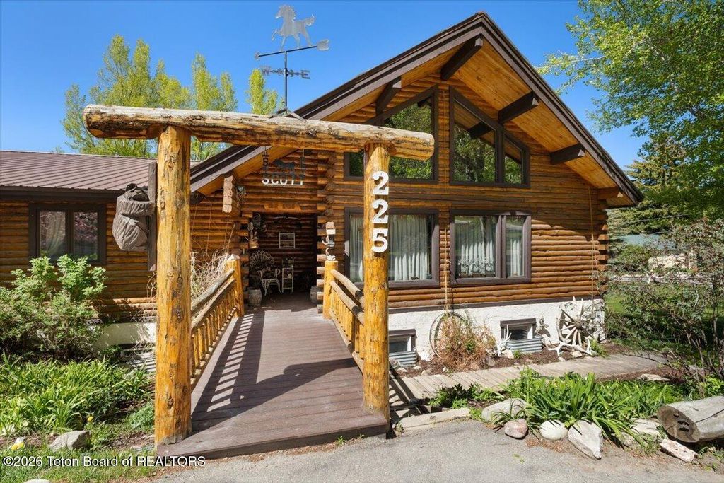 225 PINE Drive, Jackson, WY 83001 photo 1