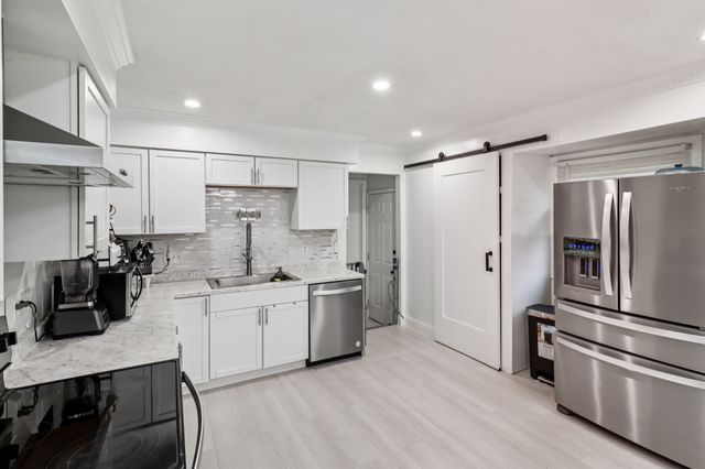 3130 Jefferson Avenue, Des Moines, IA 50310