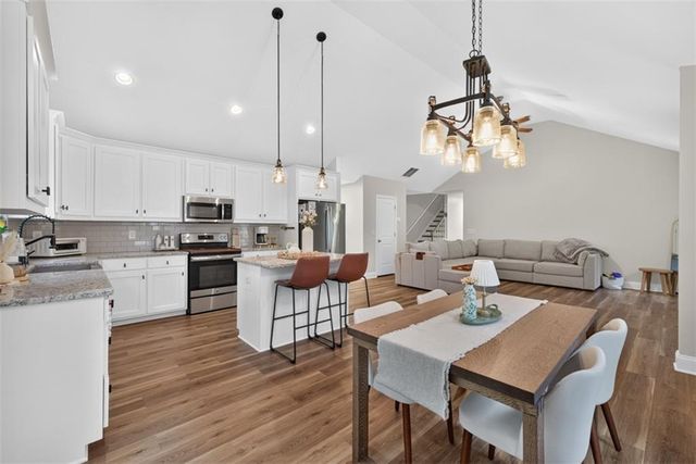 2565 Aaron Court, Loganville, GA 30052