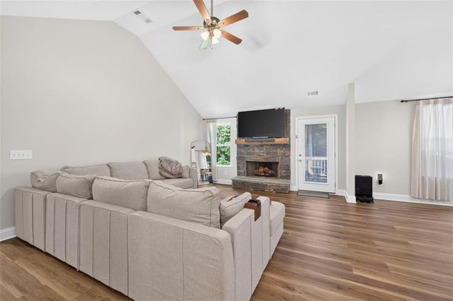 2565 Aaron Court, Loganville, GA 30052
