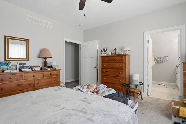 909 14th Street, Rapids City, IL 61278