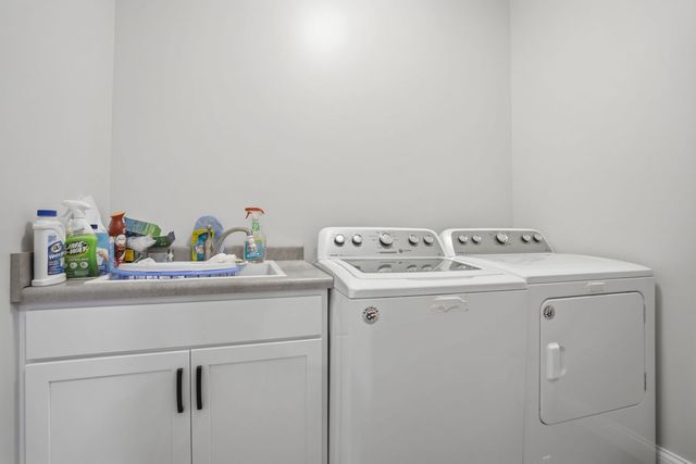 909 14th Street, Rapids City, IL 61278