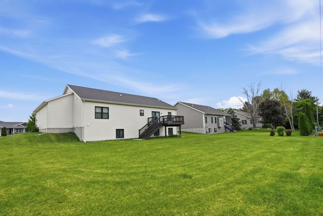 909 14th Street, Rapids City, IL 61278