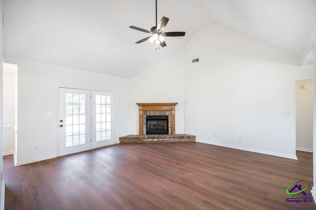 124 Pioneer Trail, Warner Robins, GA 31088