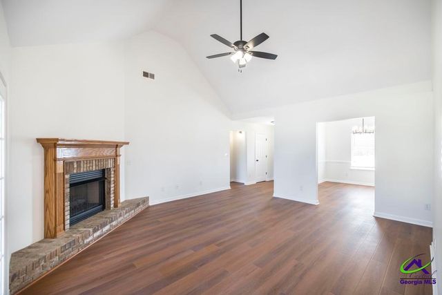 124 Pioneer Trail, Warner Robins, GA 31088