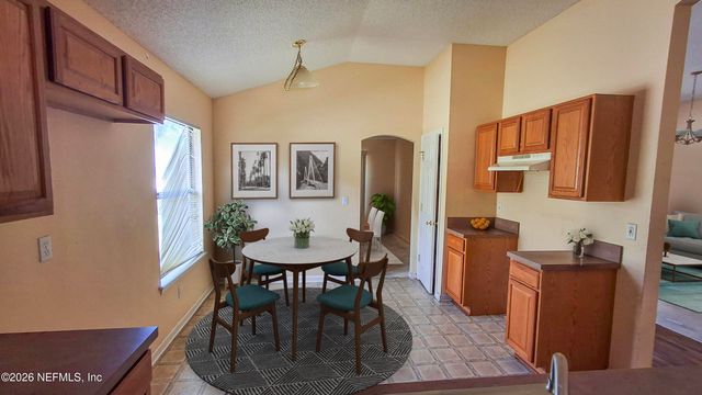 2755 CRUMPLEHORN Lane, Orange Park, FL 32073