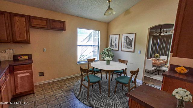 2755 CRUMPLEHORN Lane, Orange Park, FL 32073