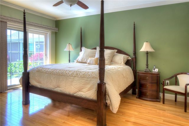 87 Waters Edge, Tiverton, RI 02878