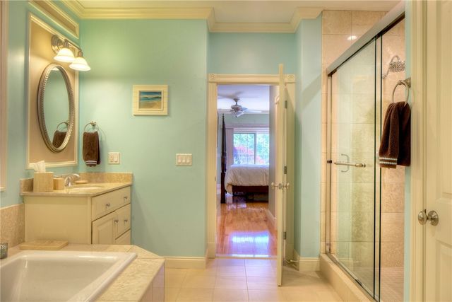 87 Waters Edge, Tiverton, RI 02878