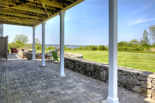 87 Waters Edge, Tiverton, RI 02878