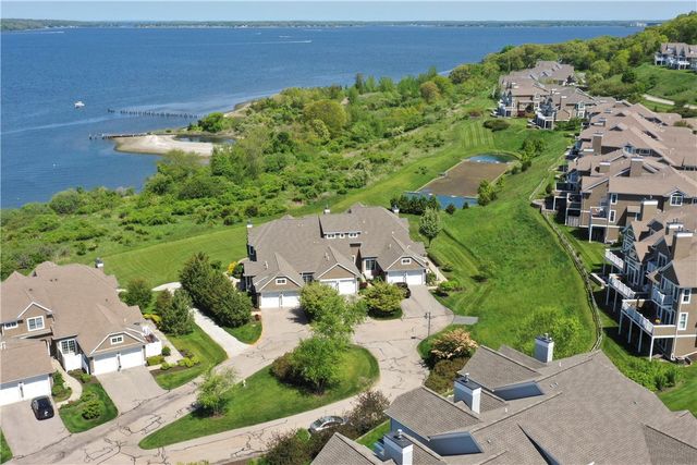 87 Waters Edge, Tiverton, RI 02878