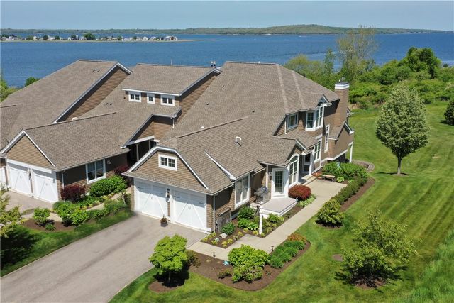 87 Waters Edge, Tiverton, RI 02878